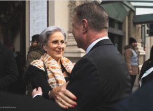 Die österreichische Justizministerin Anna Sporrer mit Vizekanzler Andreas Babler